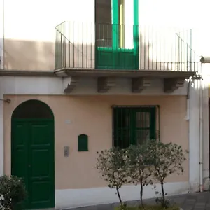 Hébergement de vacances Centrostoricolipari Italie